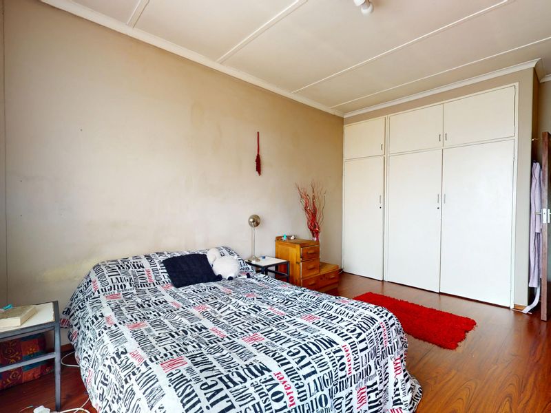 Not to be missed, large modern 2 bedroom flat in Denlee - Photo 8