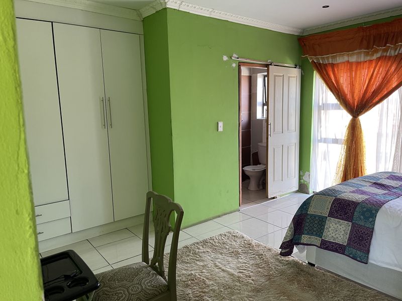 Elegant Double-Storey Masterpiece in Eligwa Estate. - Photo 10