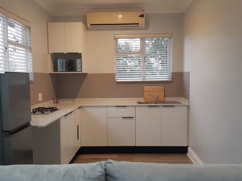 A Cozy and charming unit - Photo 5