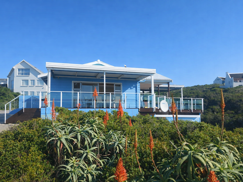 Prime Coastal Living in Boggomsbaai  Uninterrupted Ocean & Gorge Views - Photo 1