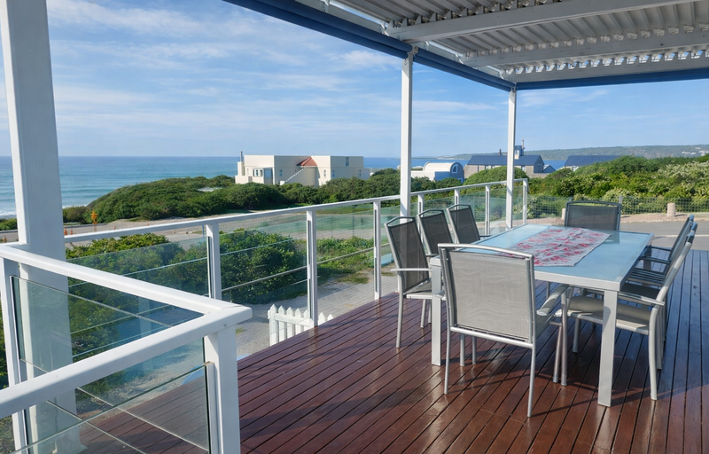 Prime Coastal Living in Boggomsbaai  Uninterrupted Ocean & Gorge Views
