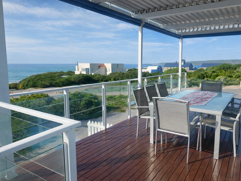 Prime Coastal Living in Boggomsbaai  Uninterrupted Ocean & Gorge Views - Photo 3