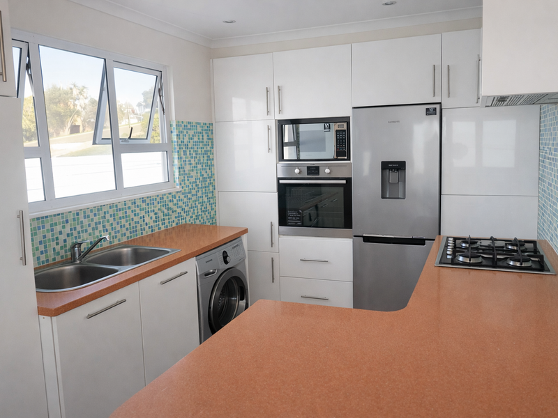 Prime Coastal Living in Boggomsbaai  Uninterrupted Ocean & Gorge Views - Photo 9