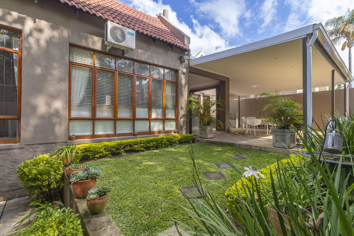 Full Title Cluster- with income generating potential- On Show This Saturday - Photo 2