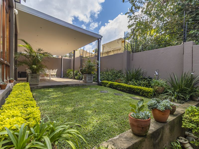 Full Title Cluster- with income generating potential- On Show This Saturday - Photo 1