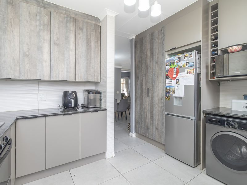 Full Title Cluster- with income generating potential- On Show This Saturday - Photo 9