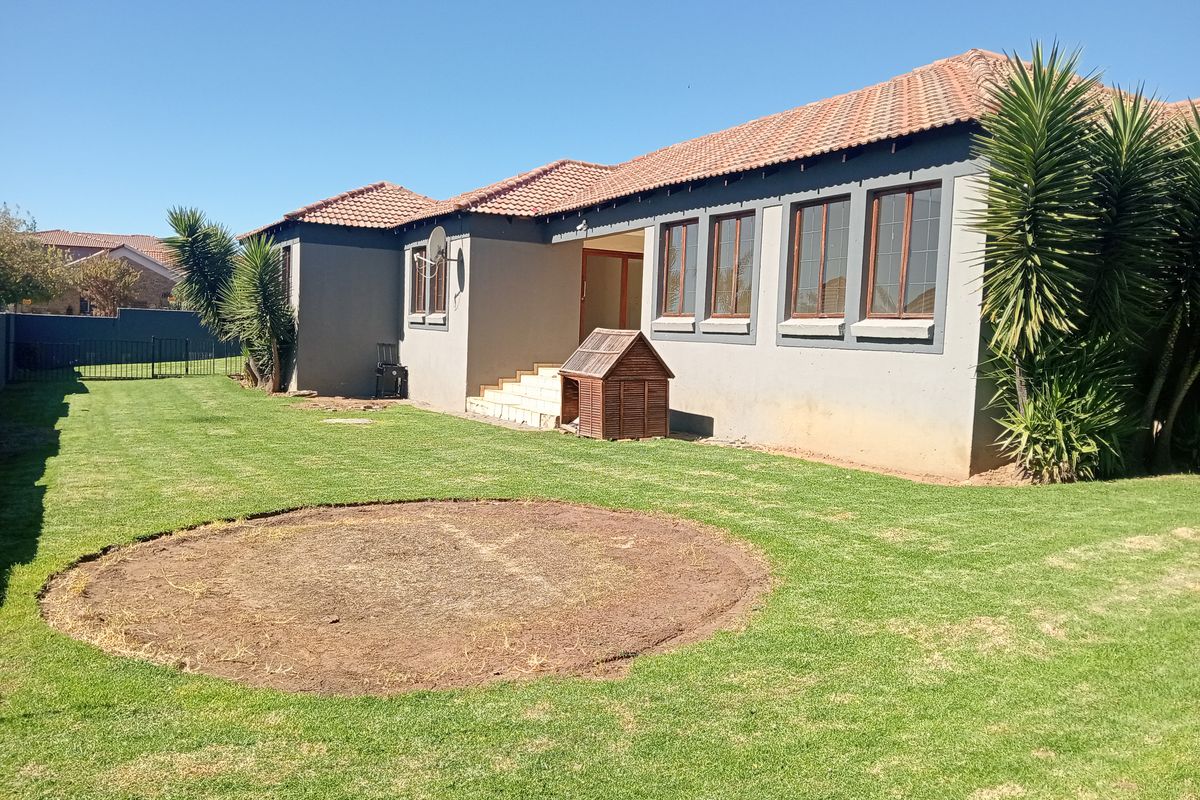 A Home That Fits Your Life - Photo 4
