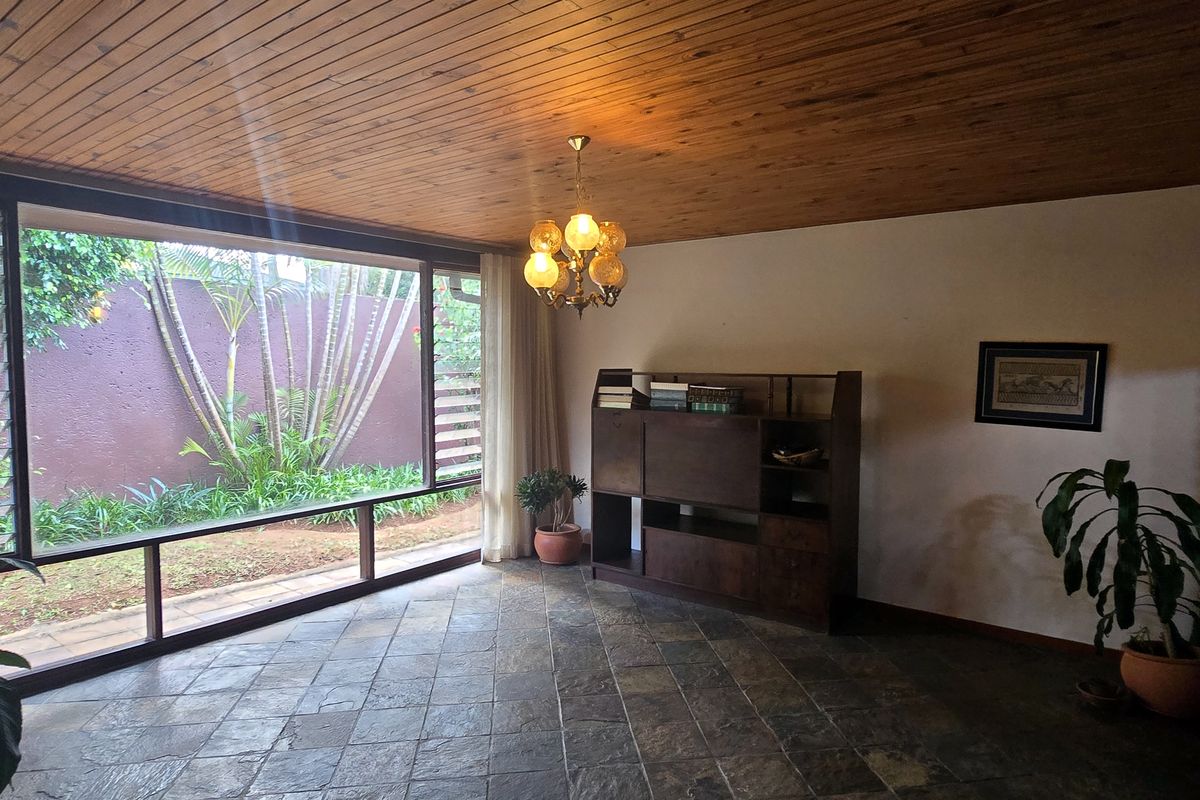 Investor’s Opportunity: 5-Bedroom Property with Renovation Potential in Colts Hill - Photo 3