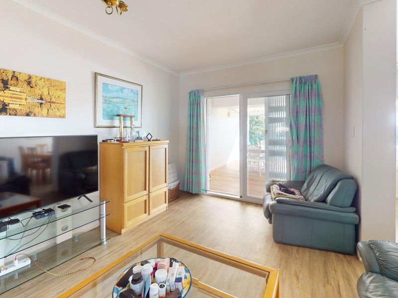 SUMMERSTRAND R1 775 000 - Photo 9