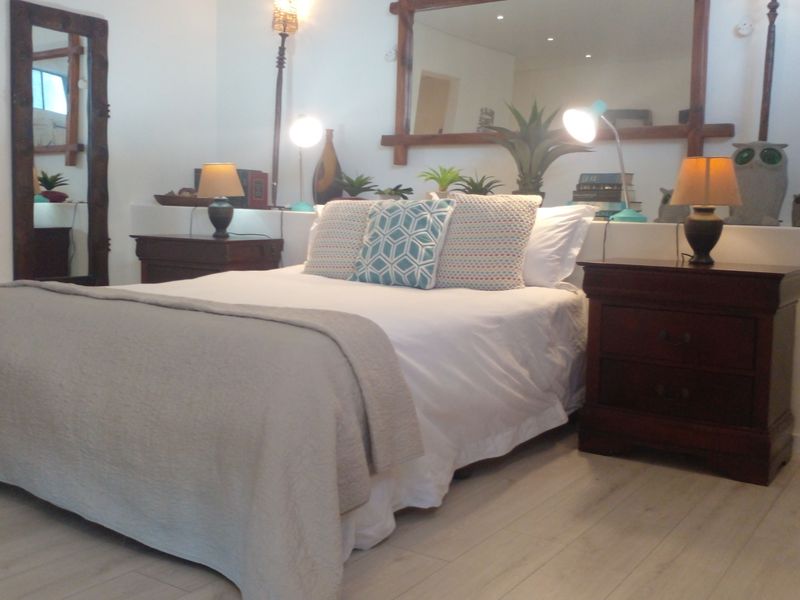 Stylish ad homely bachelor retreat - Photo 9
