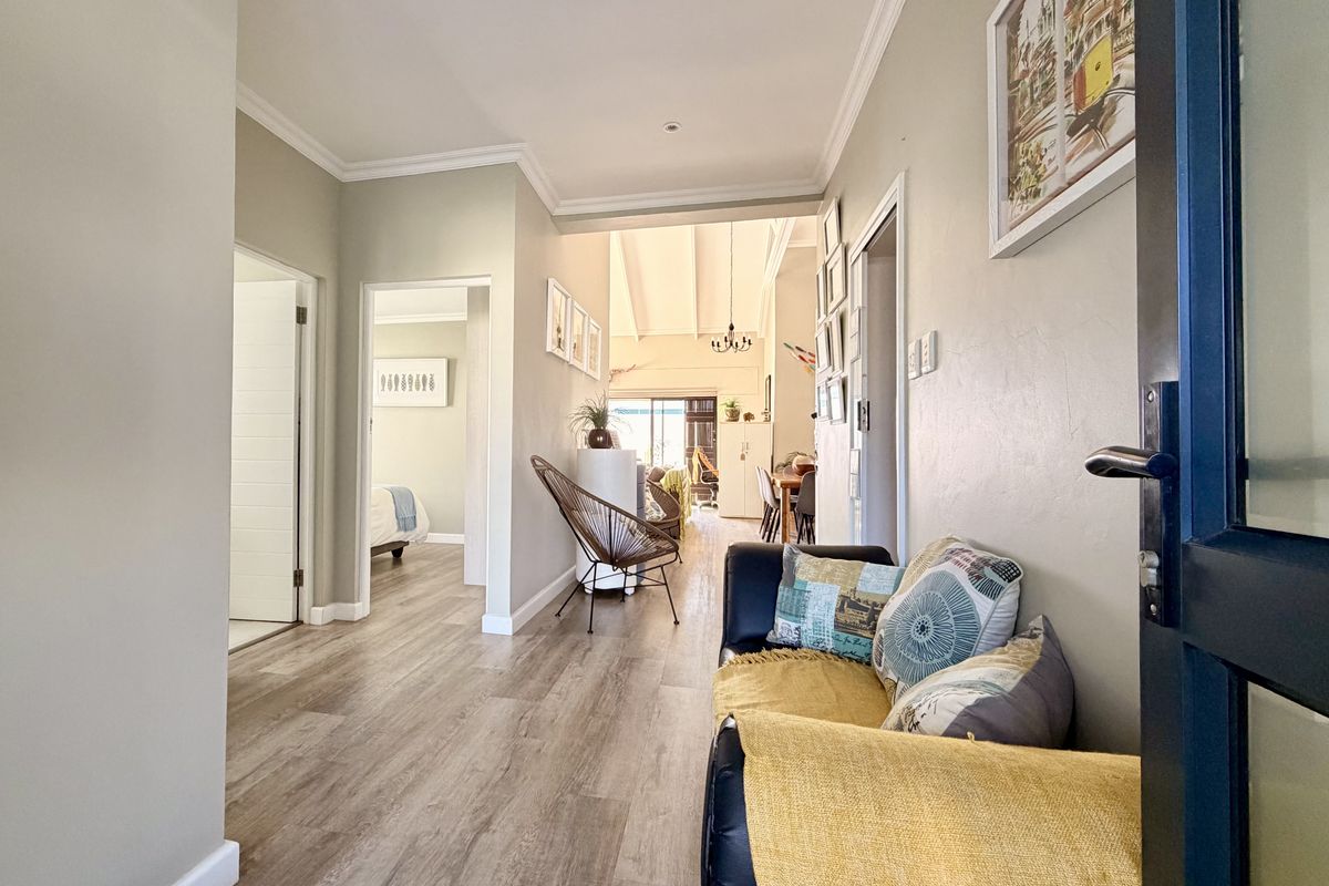 A Home You'll Love Coming Back To - Photo 4