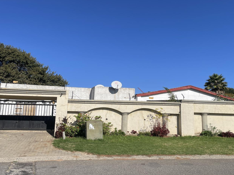 Pre-Hammer Opportunity – Secure Before Auction! - Photo 2