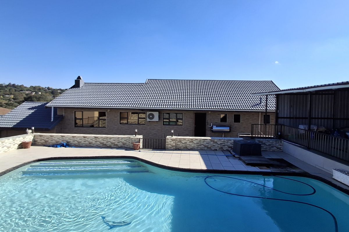 Charming Family home - Photo 4