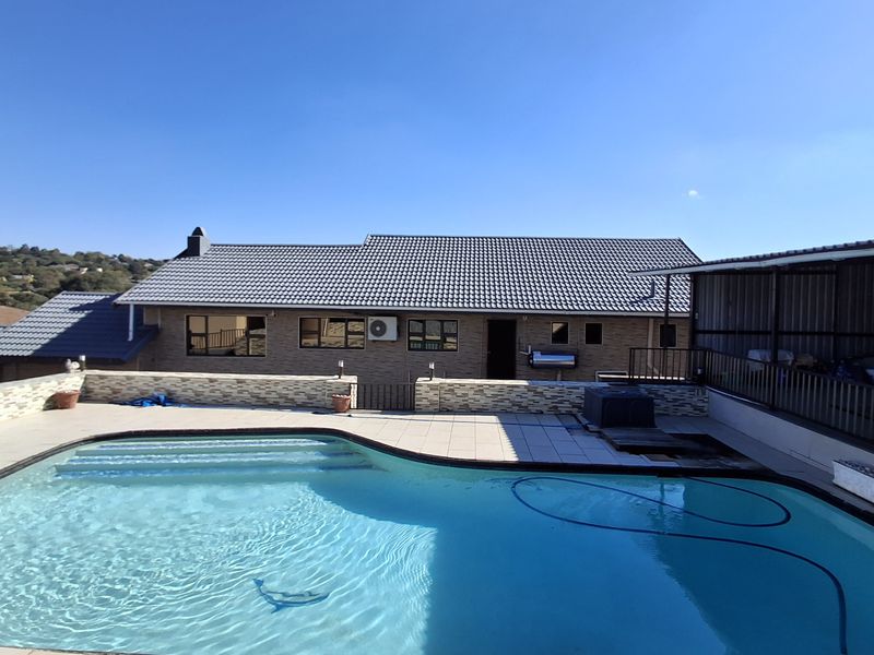Charming Family home - Photo 4