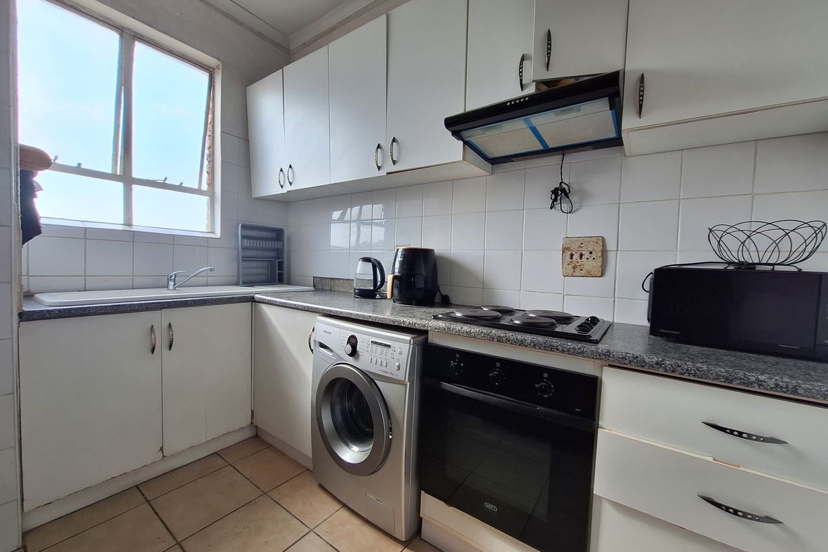 Investment Opportunity with Immediate Rental Income - Photo 3