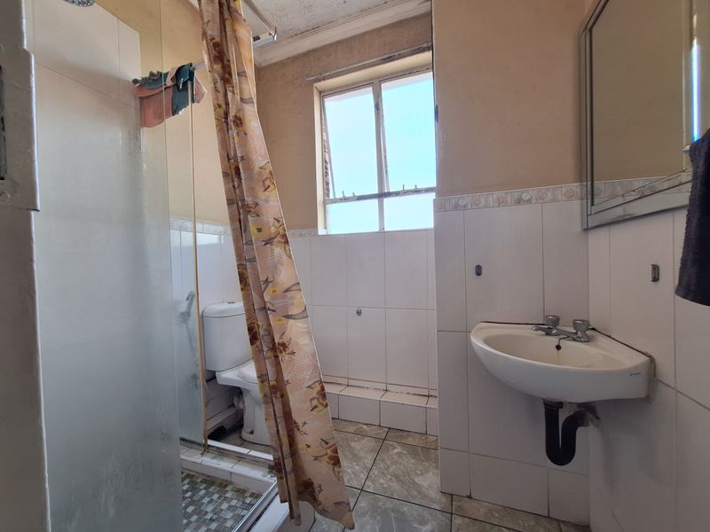 Investment Opportunity with Excellent Rental Income - Photo 8