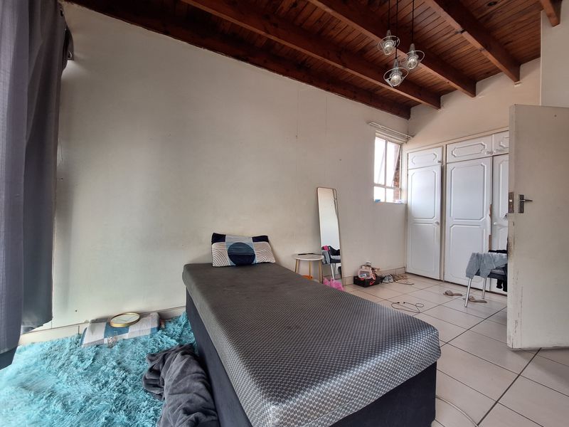Investment Opportunity with Excellent Rental Income - Photo 4