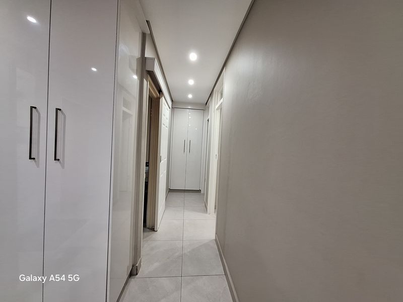 Apartment For Sale In Durban - Photo 9