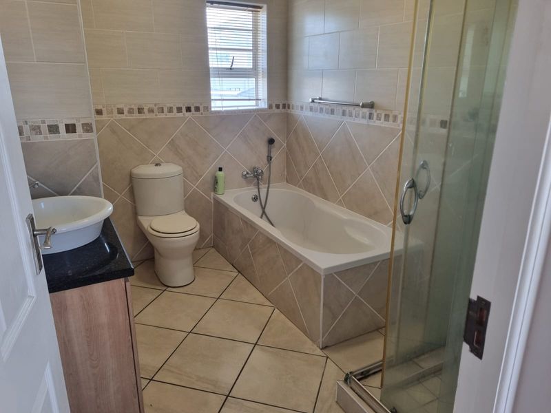 Spacious Family Home to Rent - Photo 6