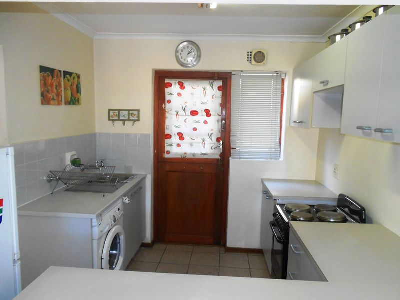 Duplex Rental Monthly In Cape Town - Photo 5