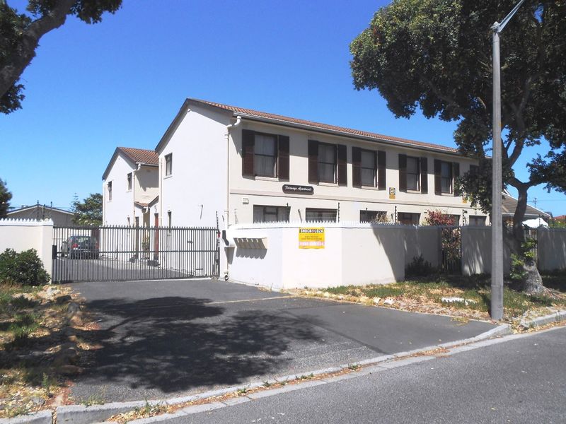 Duplex Rental Monthly In Cape Town - Photo 2
