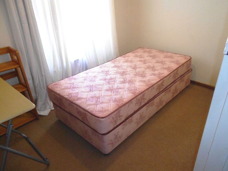 Duplex Rental Monthly In Cape Town - Photo 10