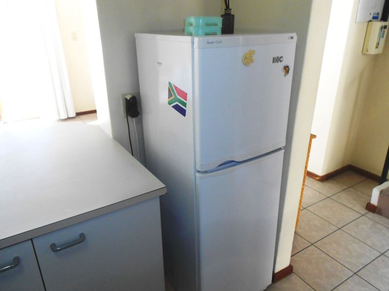 Duplex Rental Monthly In Cape Town - Photo 7