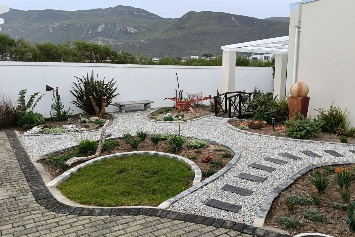 3 Bedroom house up for rent in Sandbaai, Hermanus - Photo 2