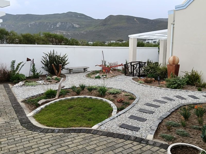 3 Bedroom house up for rent in Sandbaai, Hermanus - Photo 2
