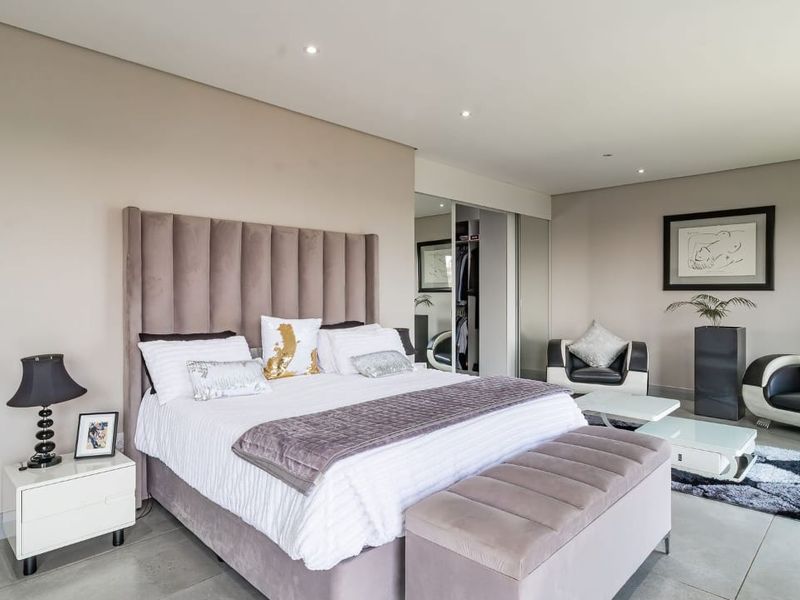 Serene, Modern Luxury Living with Breathtaking Dam View - Photo 9