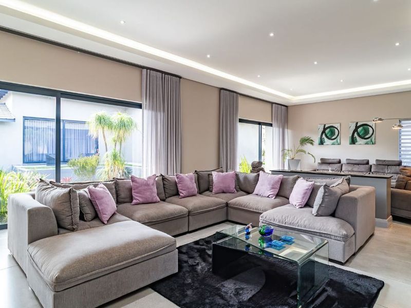 Serene, Modern Luxury Living with Breathtaking Dam View - Photo 6