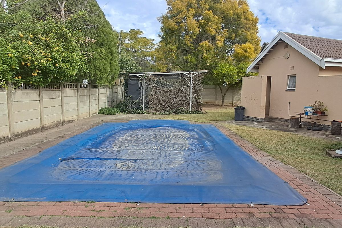 Freehold For Sale In Newcastle - Photo 3