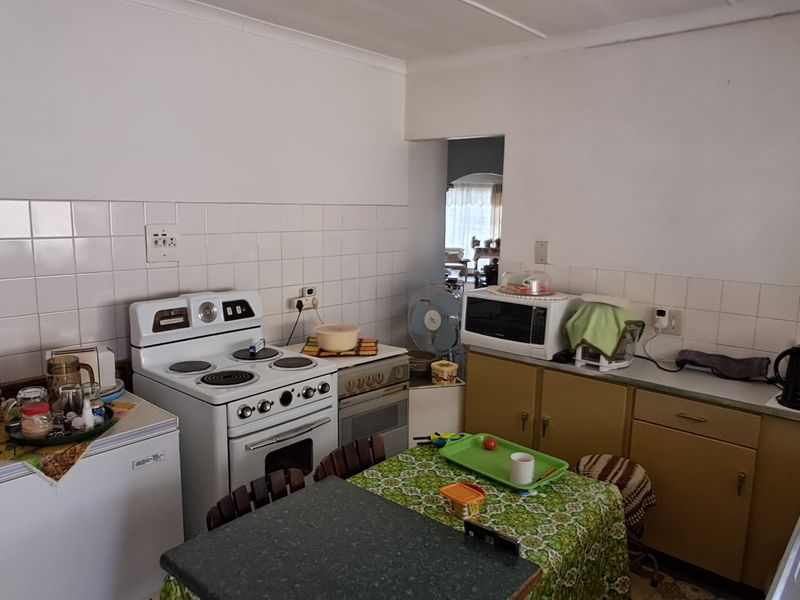 Freehold For Sale In Newcastle - Photo 6