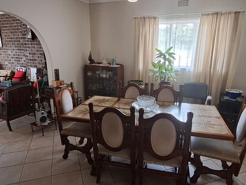 Freehold For Sale In Newcastle - Photo 8