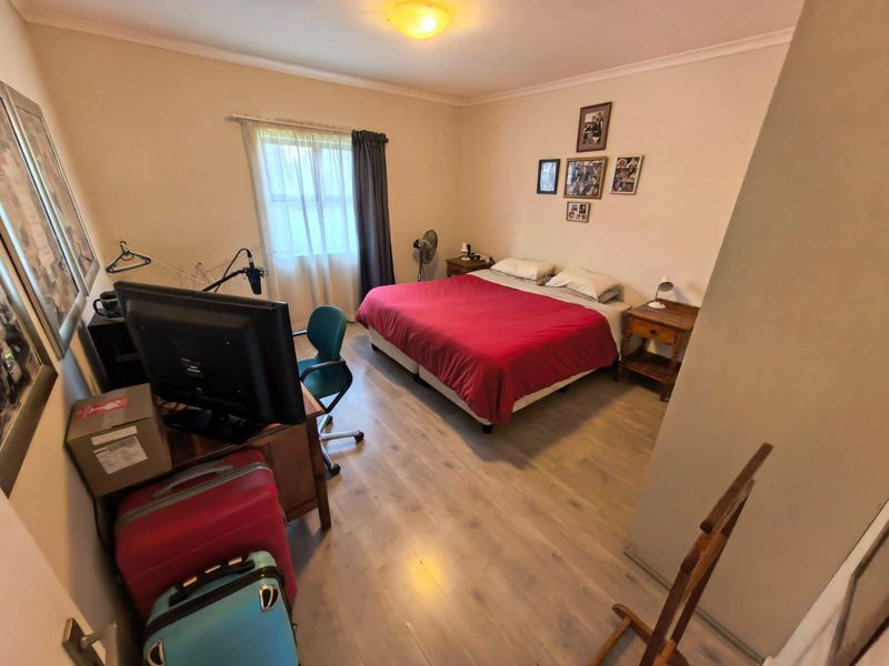 Modern 2 Bed Apartment with Balcony in Somerset Sereno (First Floor) - Photo 8