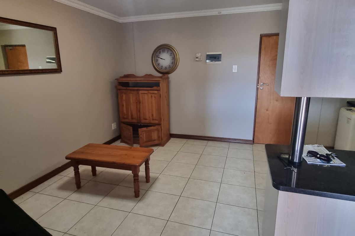 Investors - best location with price reduction! - Photo 3