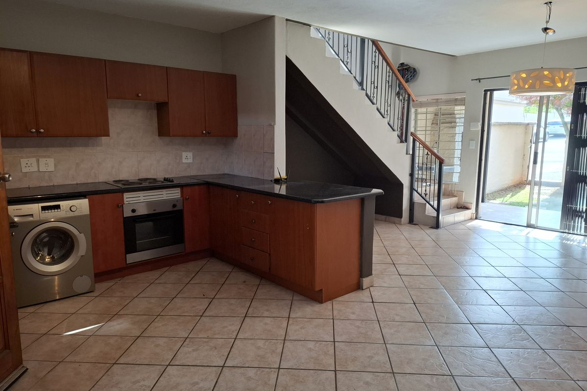 Modern Starter Home in Prime Location - Photo 3