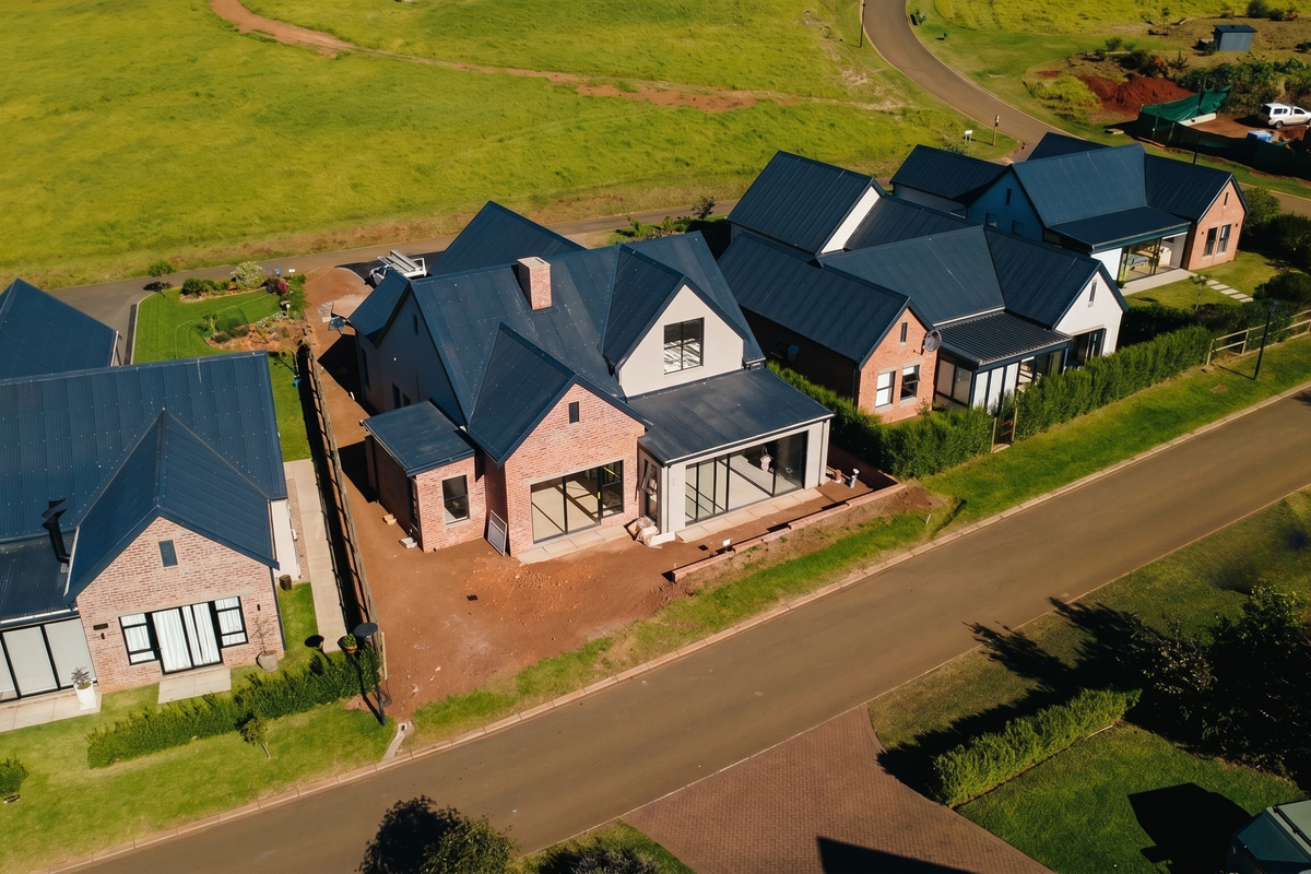 Effortless Estate Living in the Heart of The Vineyards - Photo 2