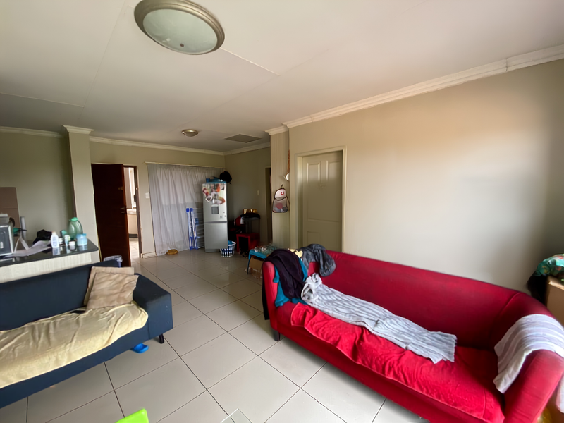Modern 2-Bedroom Apartment – Walking Distance to NWU - Photo 3