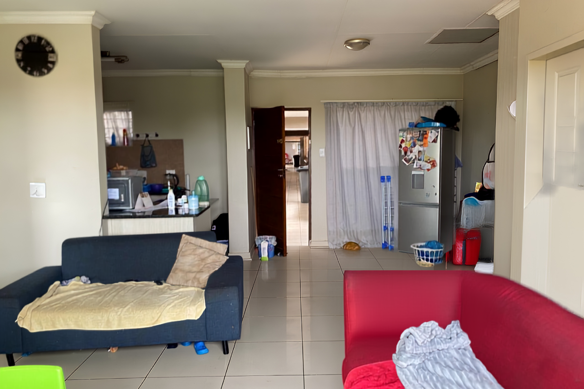 Modern 2-Bedroom Apartment – Walking Distance to NWU - Photo 2