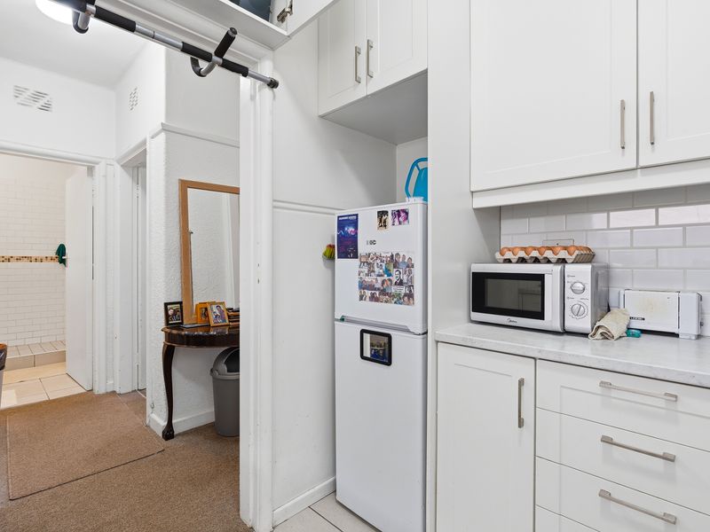 NEW RELEASE – SOUGHT-AFTER CULEMBORG APARTMENT - Photo 8