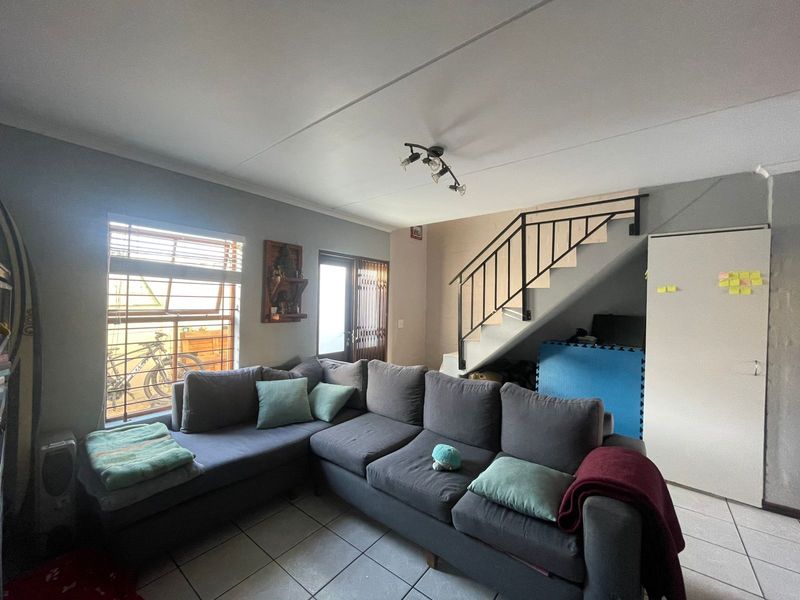 Duplex - Parklands - Photo 5