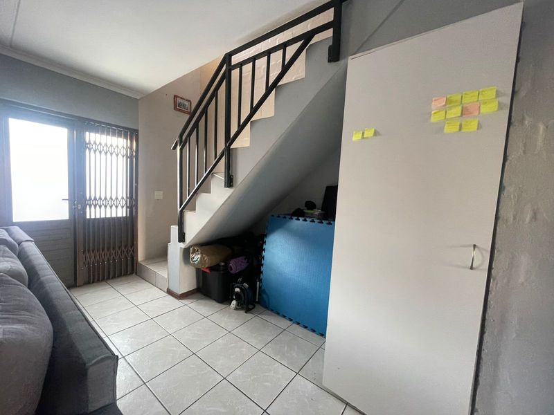 Duplex - Parklands - Photo 7