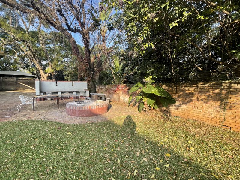 Opportunity Knocks - Walking distance of Pretoria Boys High School - Photo 6