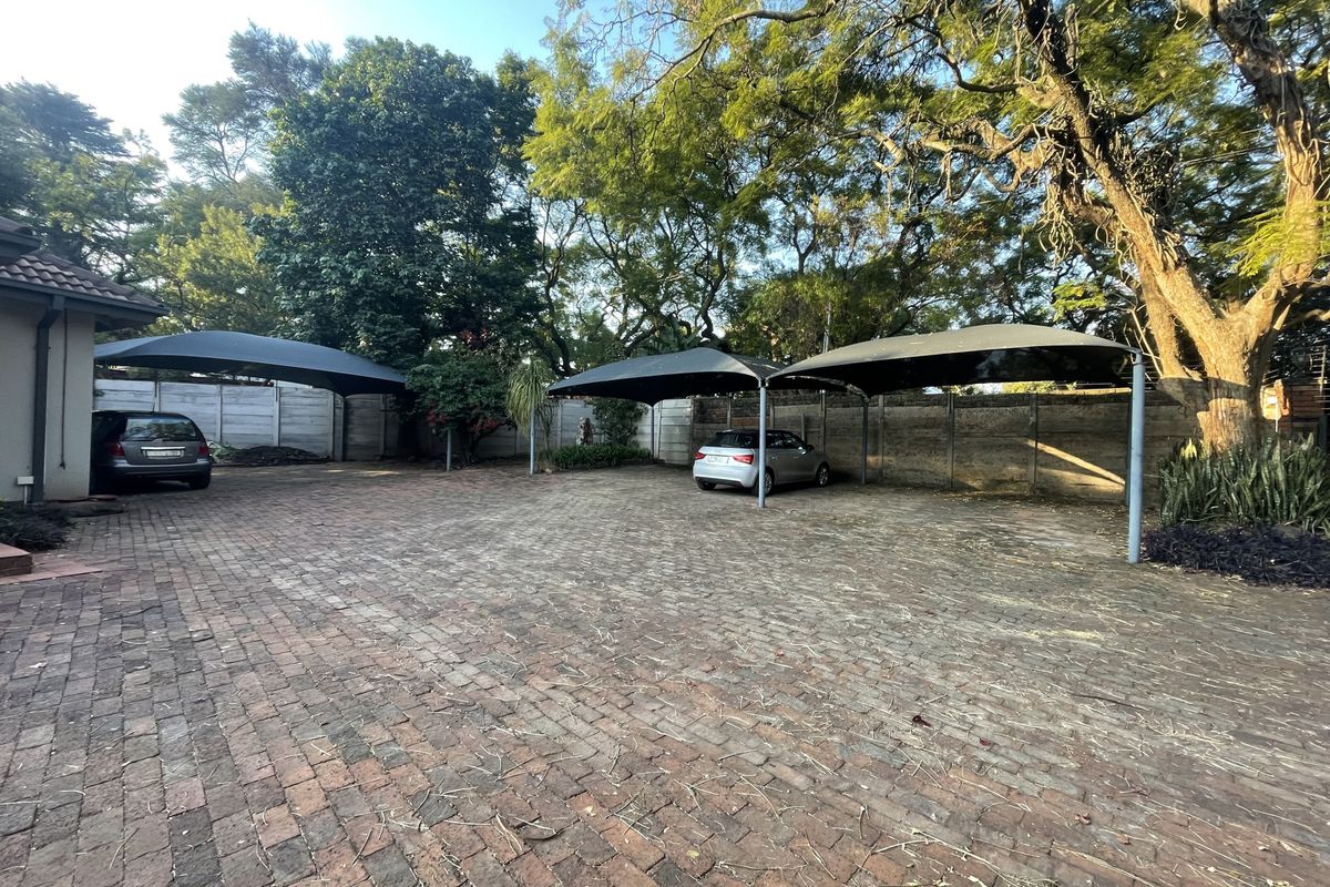 Opportunity Knocks - Walking distance of Pretoria Boys High School - Photo 5