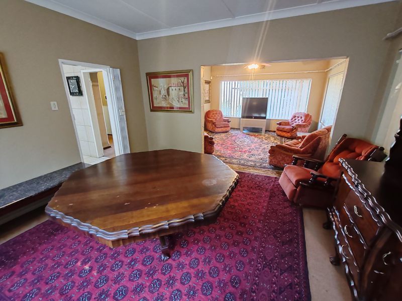 Rare Opportunity: Well-Developed 6.4-Hectare Smallholding with Income-Generating Flat - Photo 9