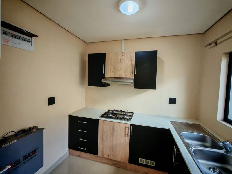Stone’s Throw from King Shaka Airport — Modern 2 Bedroom Simplex - Photo 8