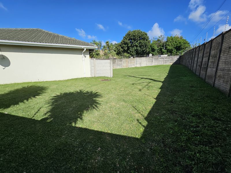 MOVE IN READY! Spacious Corner Townhouse with Huge Yard and Endless Potential! - Photo 5