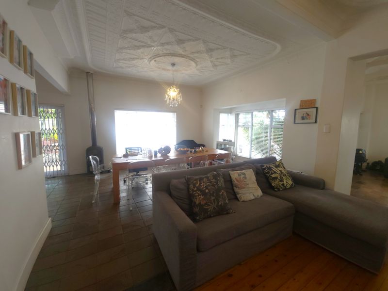 Sustainable Living with Effortless Style - Photo 4