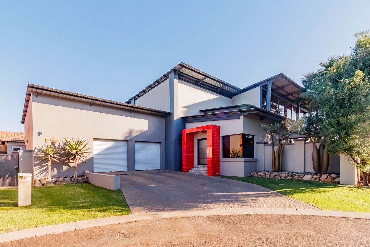 Starting to bid from R4 399 999!!! Non-Distressed Luxury Online Auction! - Photo 3